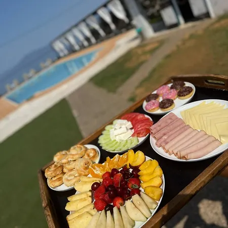 公寓式酒店 Blue Escape 纳夫普利翁